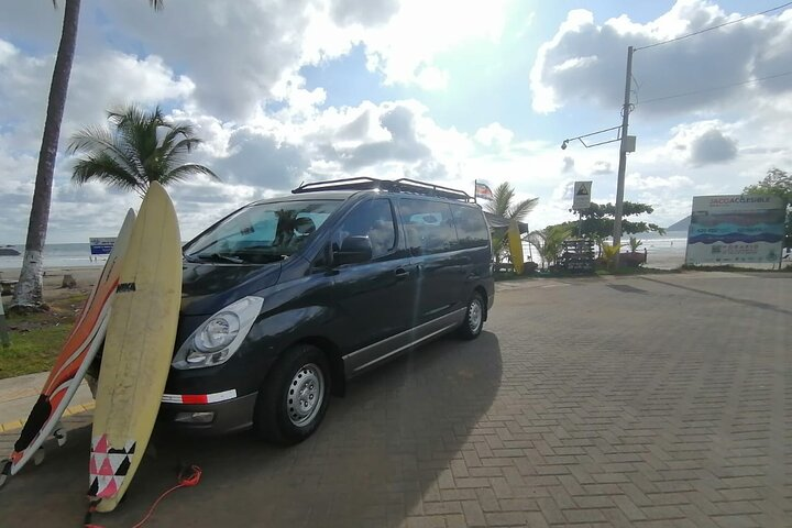 Private Transfer: SJO Airport to Manuel Antonio with Scenic Stop. - Photo 1 of 8